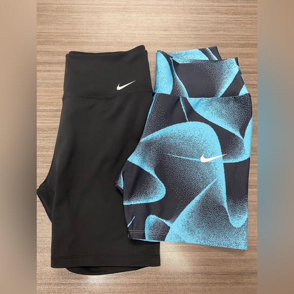 Nike Pants - 4 for $25 💙 Nike Athletic Shorts Bundle 2 Pair Size M 💙